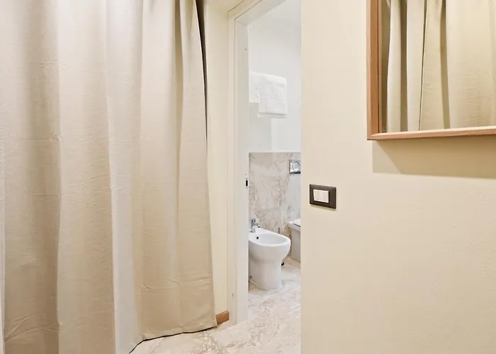 Cinque Terre The Promenade - Two Bathrooms *